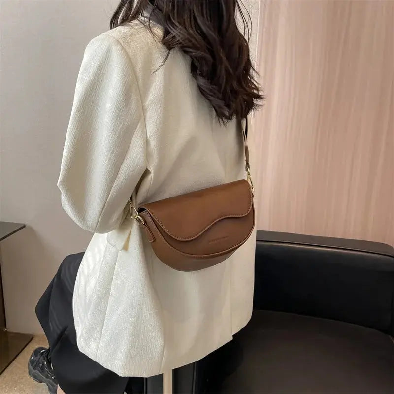 Bolso Saddle Lara